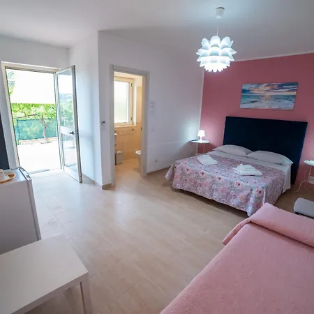 Frühstückspension L'eco Del Mare 3*