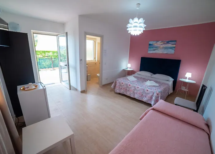 فندق مبيت وإفطار L'eco Del Mare 3*