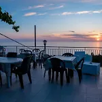 L'eco Del Mare Nocleg ze śniadaniem